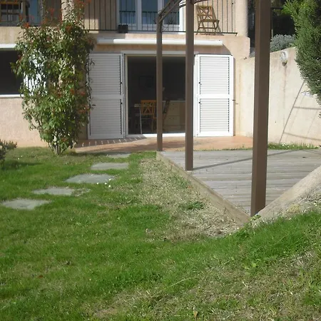 Agreable Location Au Coeur Du Vignoble Dominici Therese Апартаменты Патримонио