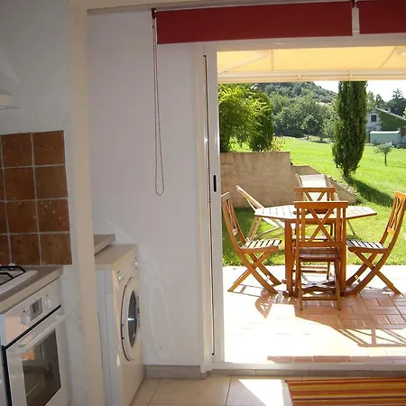 Lägenhet Agreable Location Au Coeur Du Vignoble Dominici Therese