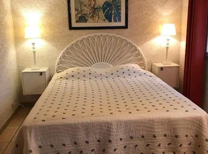 Apartment Agreable Location Au Coeur Du Vignoble Dominici Therese Patrimonio